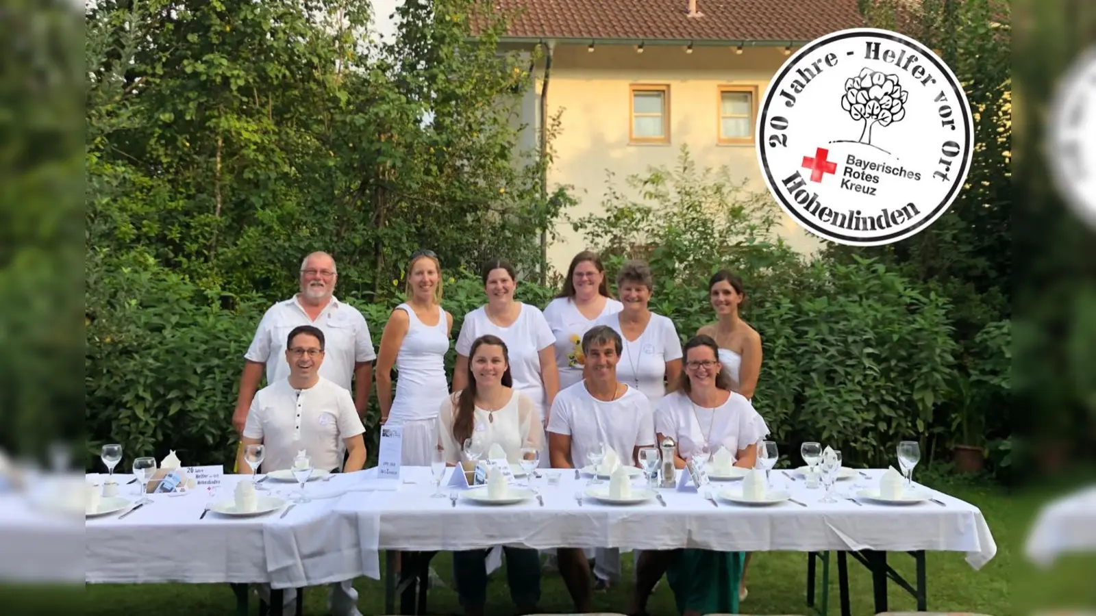 Vor nun 20 Jahren wurde vom Helfer-vor-Ort-Team Hohenlinden der erste Einsatz gefahren. Heuer wurde Jubiläum gefeiert.  (Foto: BRK Ebersberg)