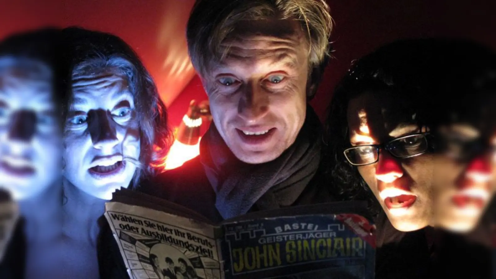 Ende Oktober gibt es die VHS-Lesung „Helden des Groschenromans“ mit den Schauspielern (von links) Marion Bösker, Thorsten Krohn und Sabrina Khalil. (Foto: pi)