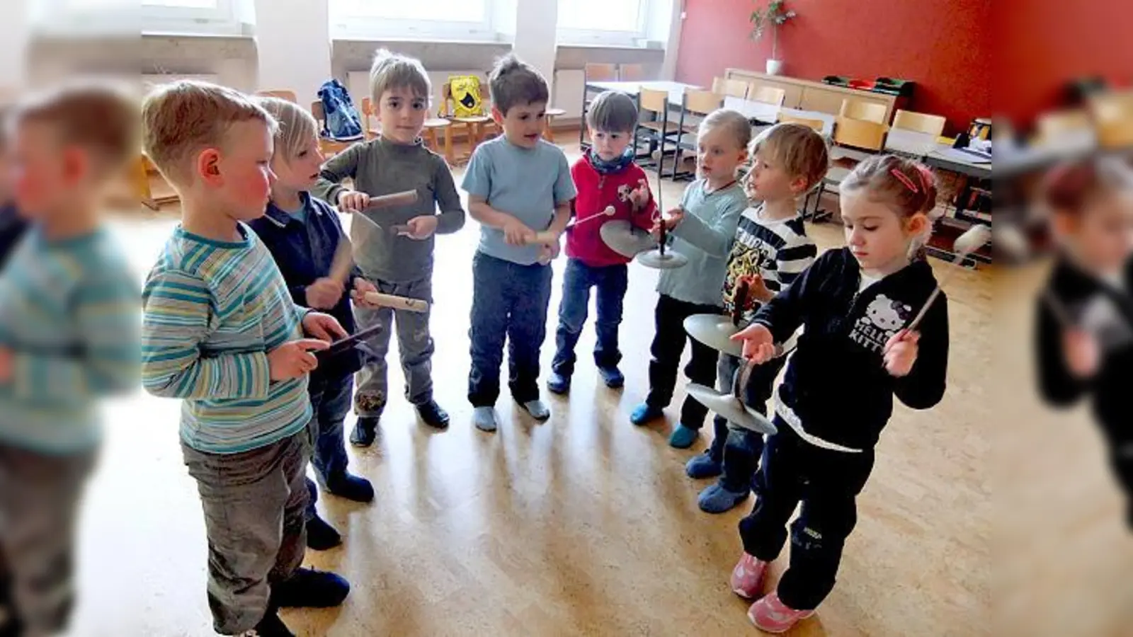 Bereits die Kleinen haben beim Musizieren viel Freude.	 (Foto: privat)