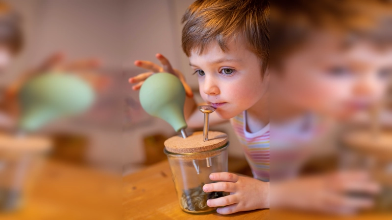 Das Kindermuseum lädt auf die Landesgartenschau nach Kirchheim ein: bis zum 25. August dreht sich dort bei „Riech dich schlau” alles um die Nase. (Foto: Kindermuseum)