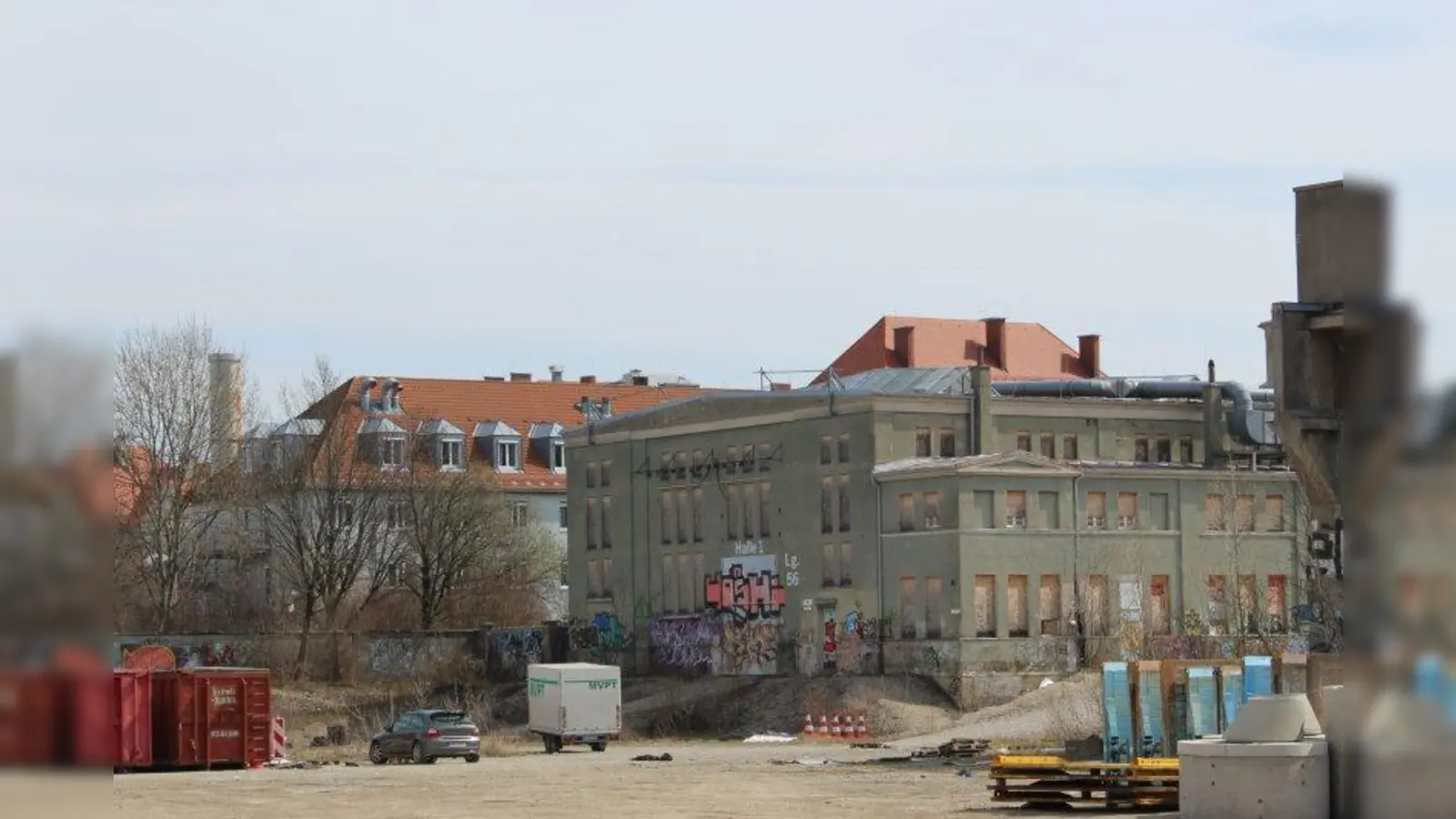 In der Jutierhalle sollen nach einem „Haus-im-Haus-Konzept“ Atelier- und Arbeitsräume als Raummoduleinheiten von jeweils rund 20 Quadratmetern Einzelgröße eingestellt werden. (Foto: sb)
