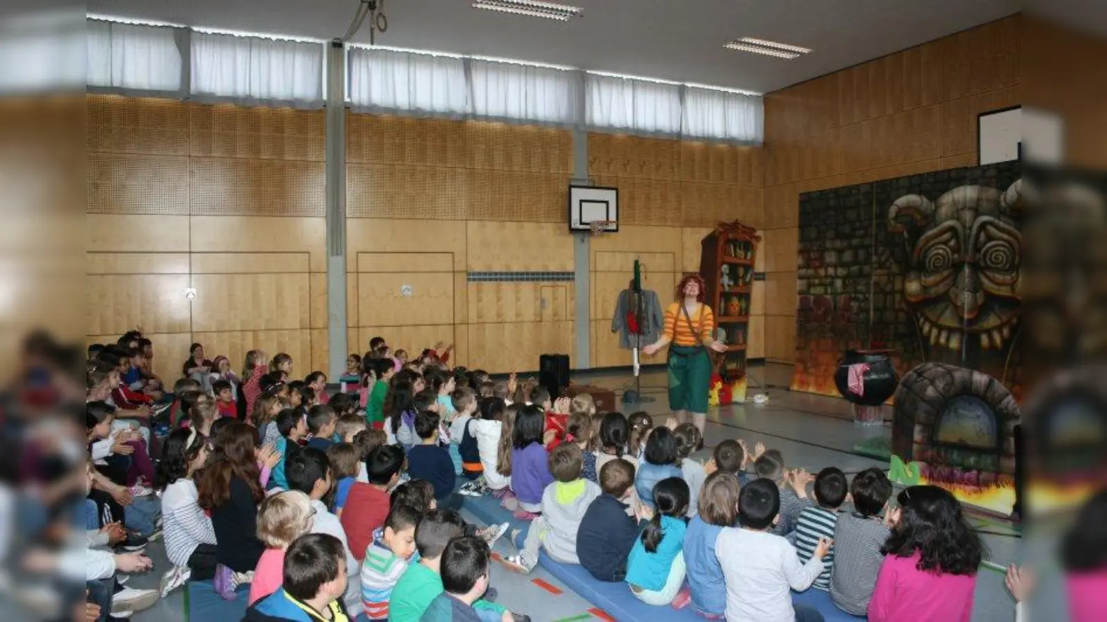 Der Zahlenteufel Zacharias ist gegen Zahlen allergisch. (Foto: privat)