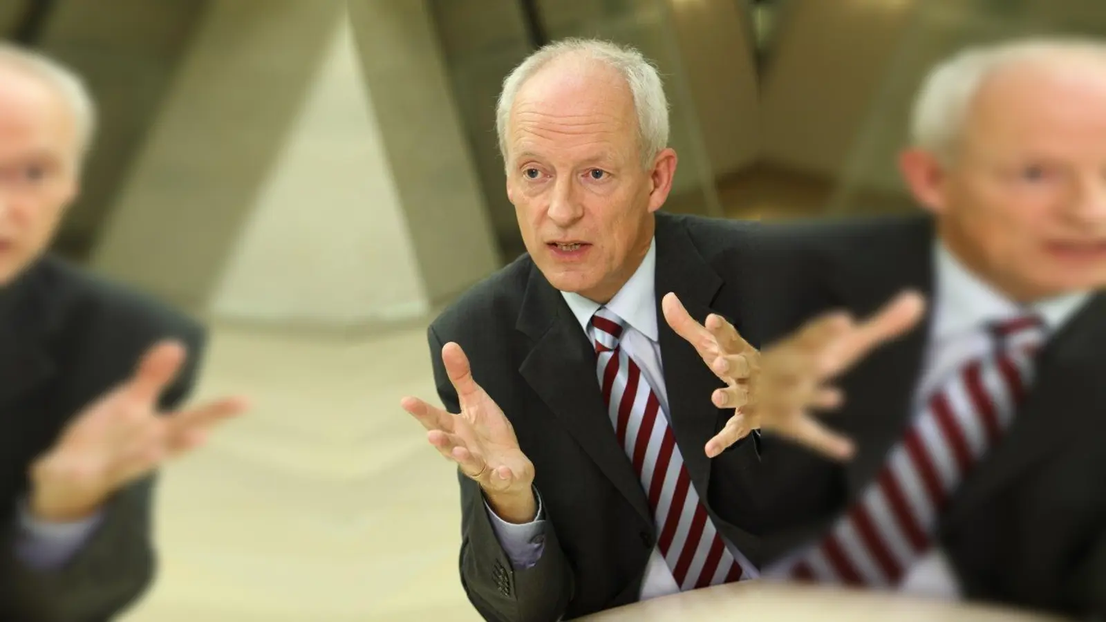 Peter Driessen ist seit 1. September 2008 Hauptgeschäftsführer der IHK für München und Oberbayern und des Bayerischen Industrie- und Handelskammertages BIHK. (Foto: IHK / Faces by frank)