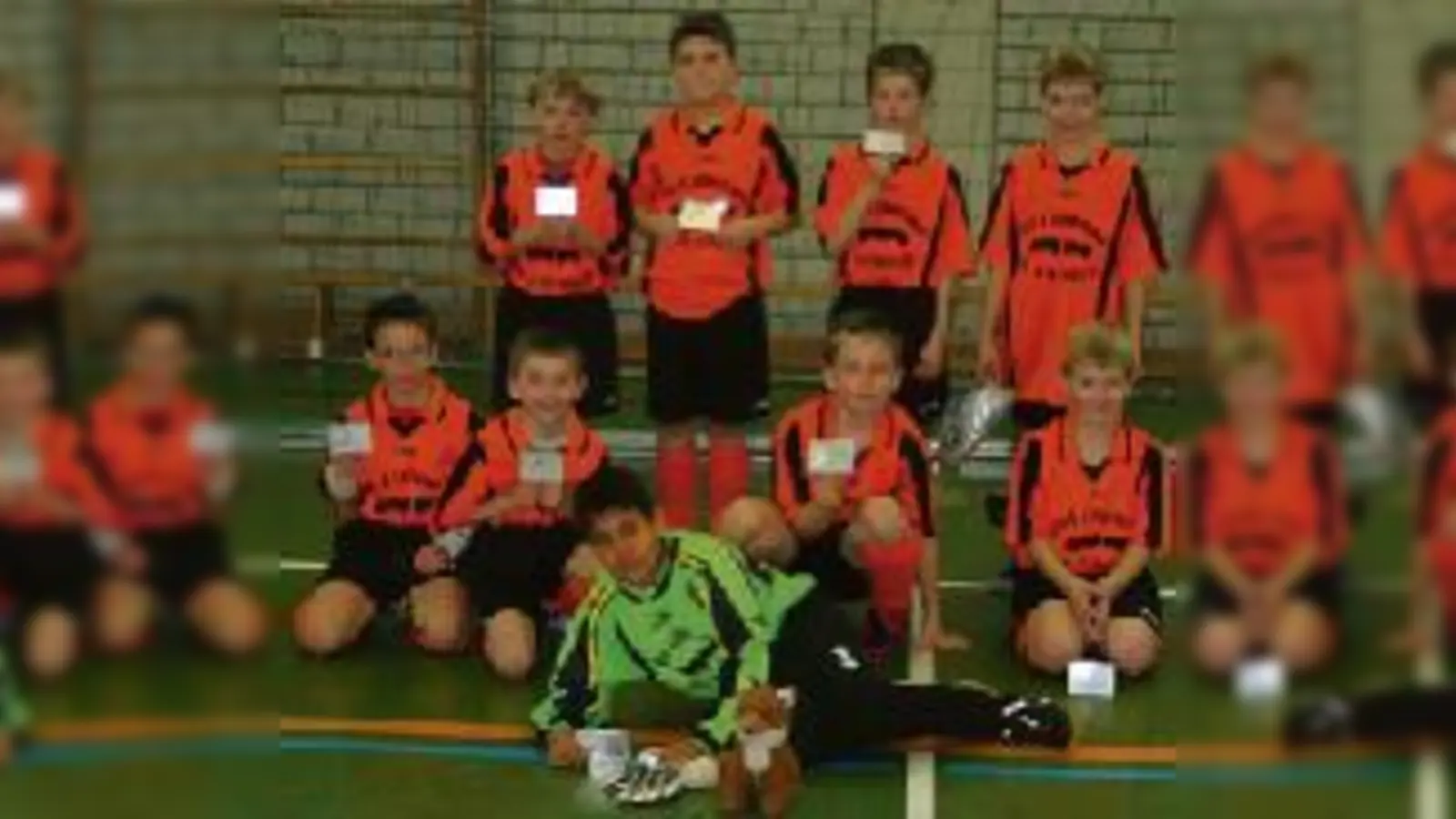 Trotz der Niederlage gegen Freising können die Jungs von Olympia Moosach noch lachen.  (Foto: Verein)