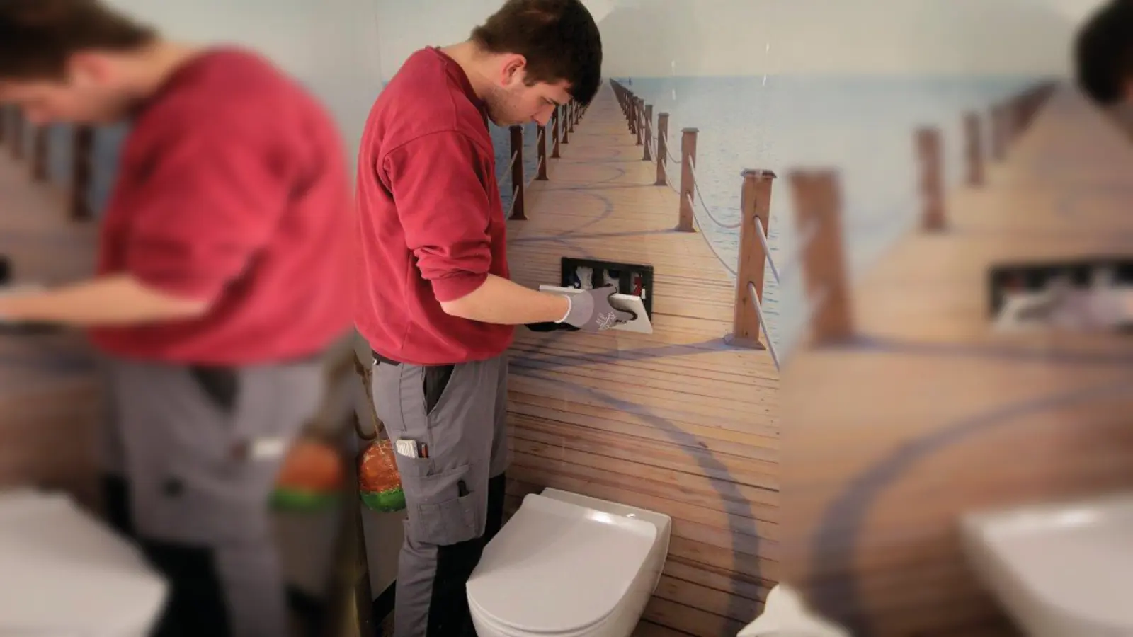 Anlagenmechaniker für Sanitär-, Heizungs- und Klimatechnik können sich als Badgestalter spezialisieren. (Foto: SHK AG/txn)