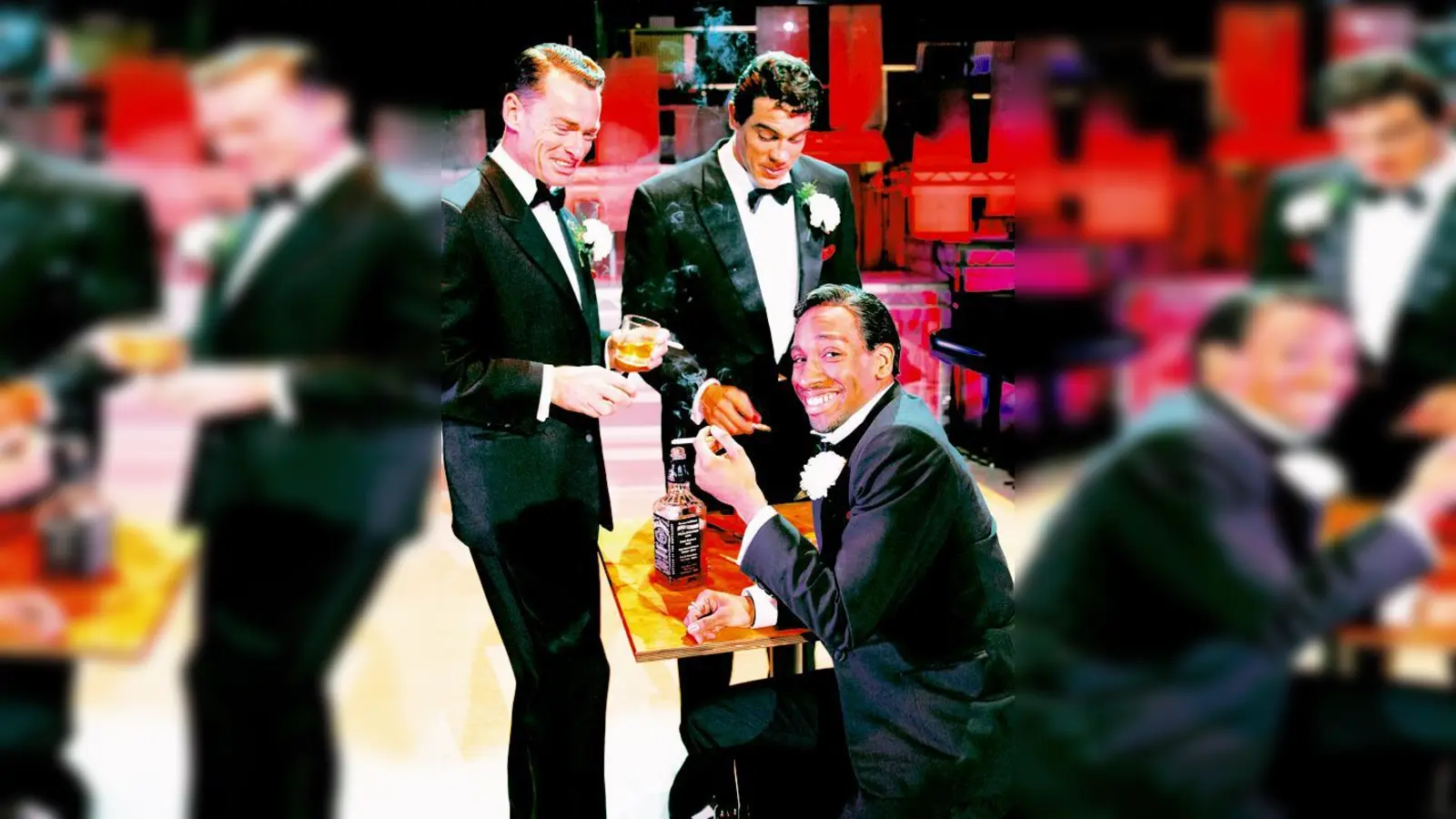 Das legendäre Rat Pack: drei Doubles stehen hier auf der Bühne. 	 (Foto: DT)