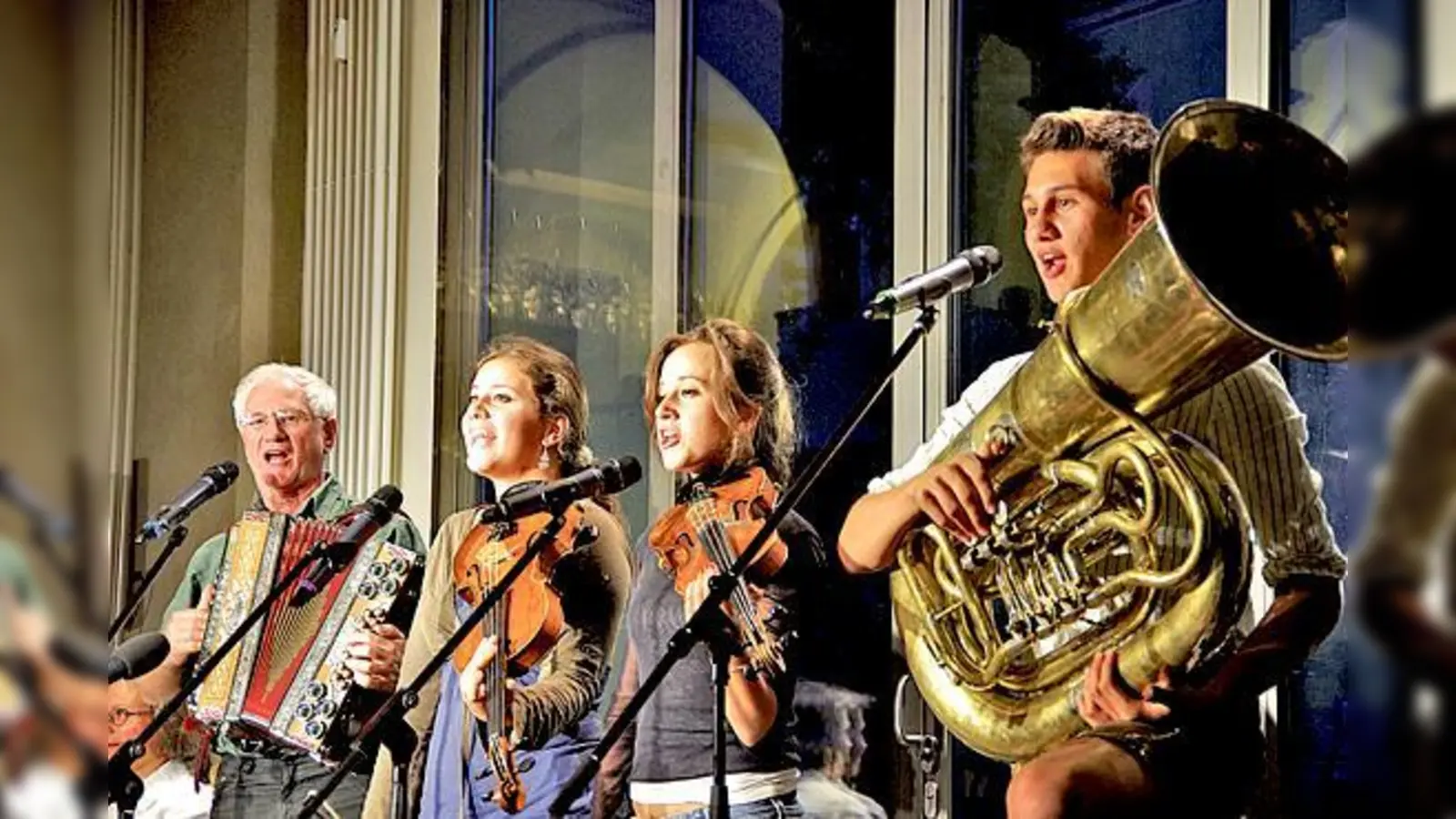 Die Wellbappn zu Gast in Oberschleißheim. 	 (Foto: VA)