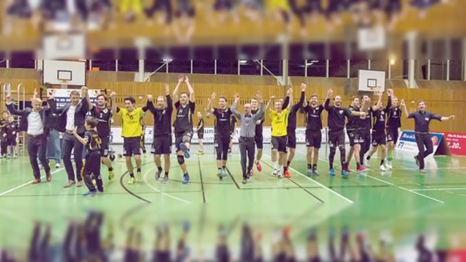 6 Heimspiele  6 Siege. Die Grafinger Bundesligavlleyballer entwickelten sich in der Saison 2017 zu einer wahren Heimmacht. 	 (Foto: Marc Geisler)