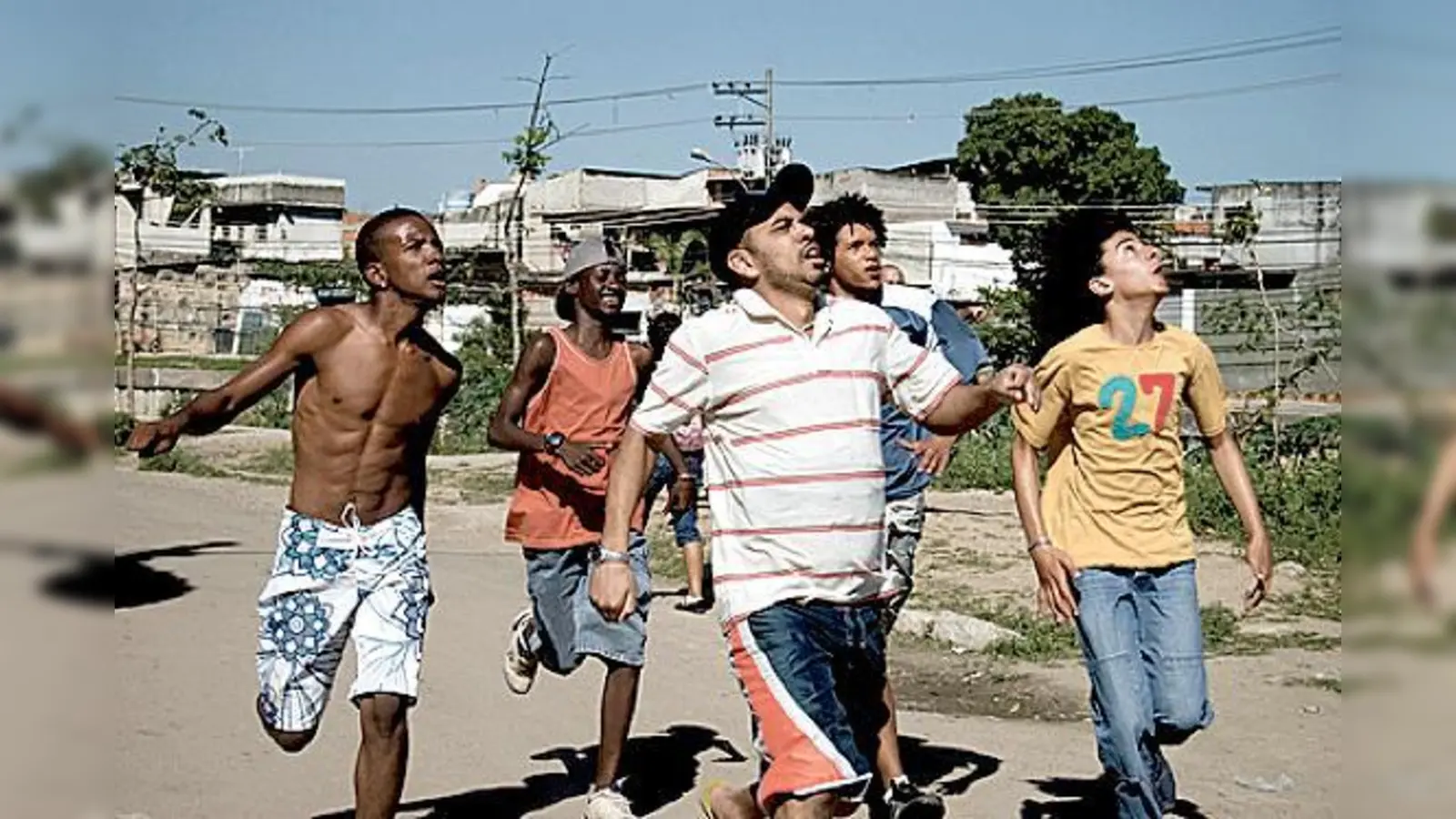 Mit dem Film »5x favela« wird die brasilianische Filmschau im Gasteig eröffnet. (Foto: VA)