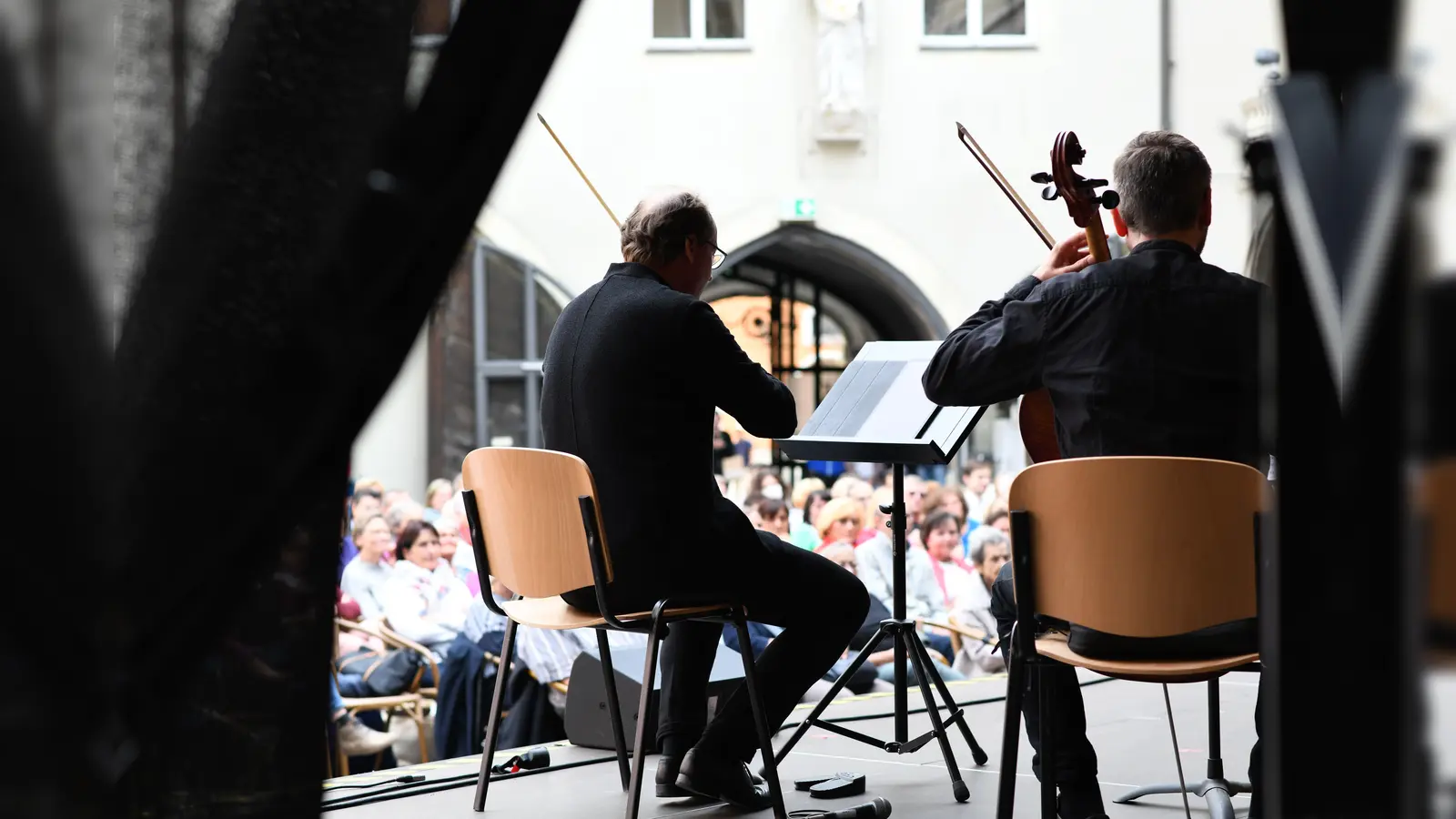 Zu Musik am Nachmittag wird in Putzbrunn am 16. April ganz herzlich eingeladen. (Foto: Swan - Fotografie Regensburg)