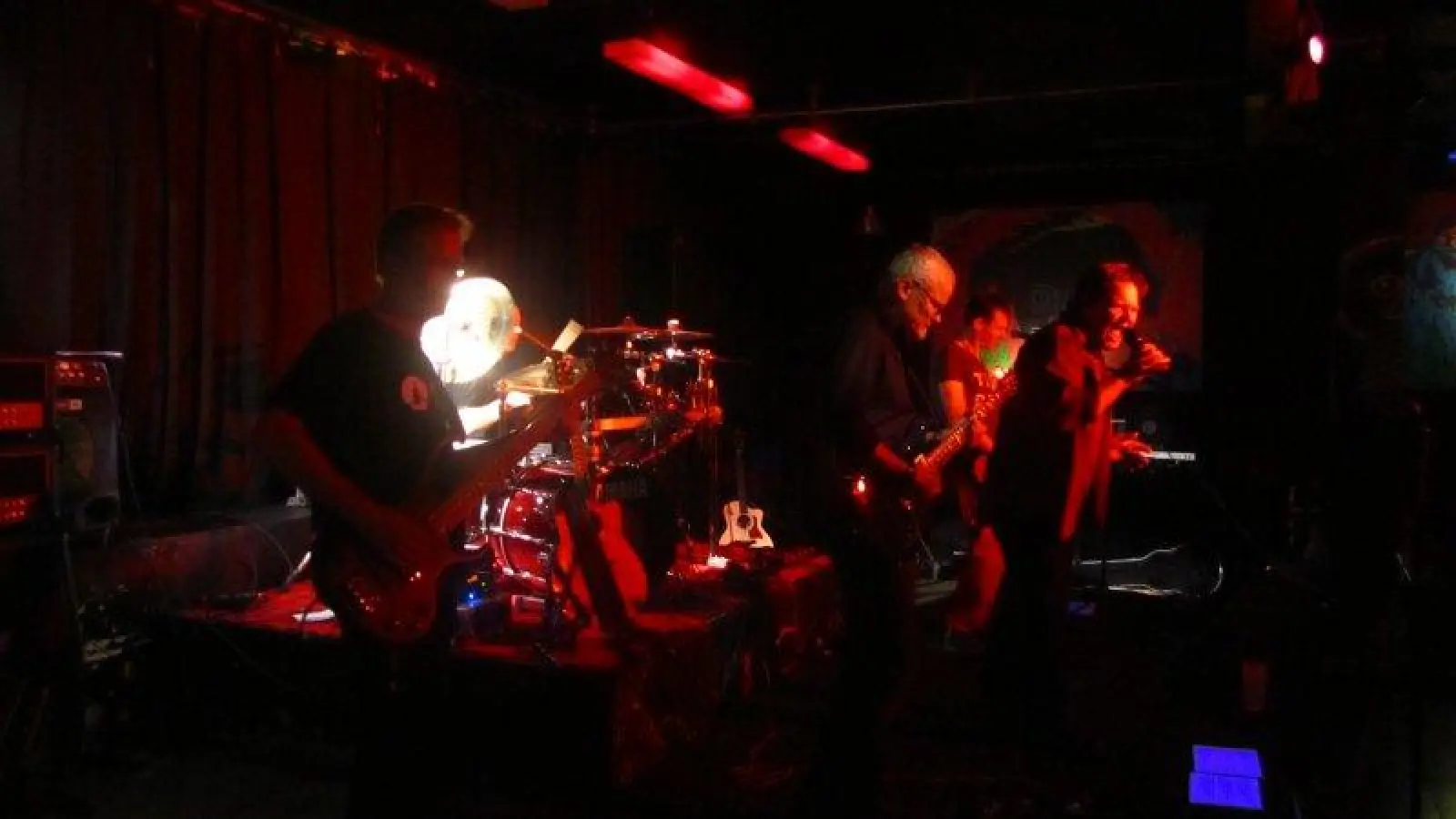 Famous Unknown. (Foto: Band)