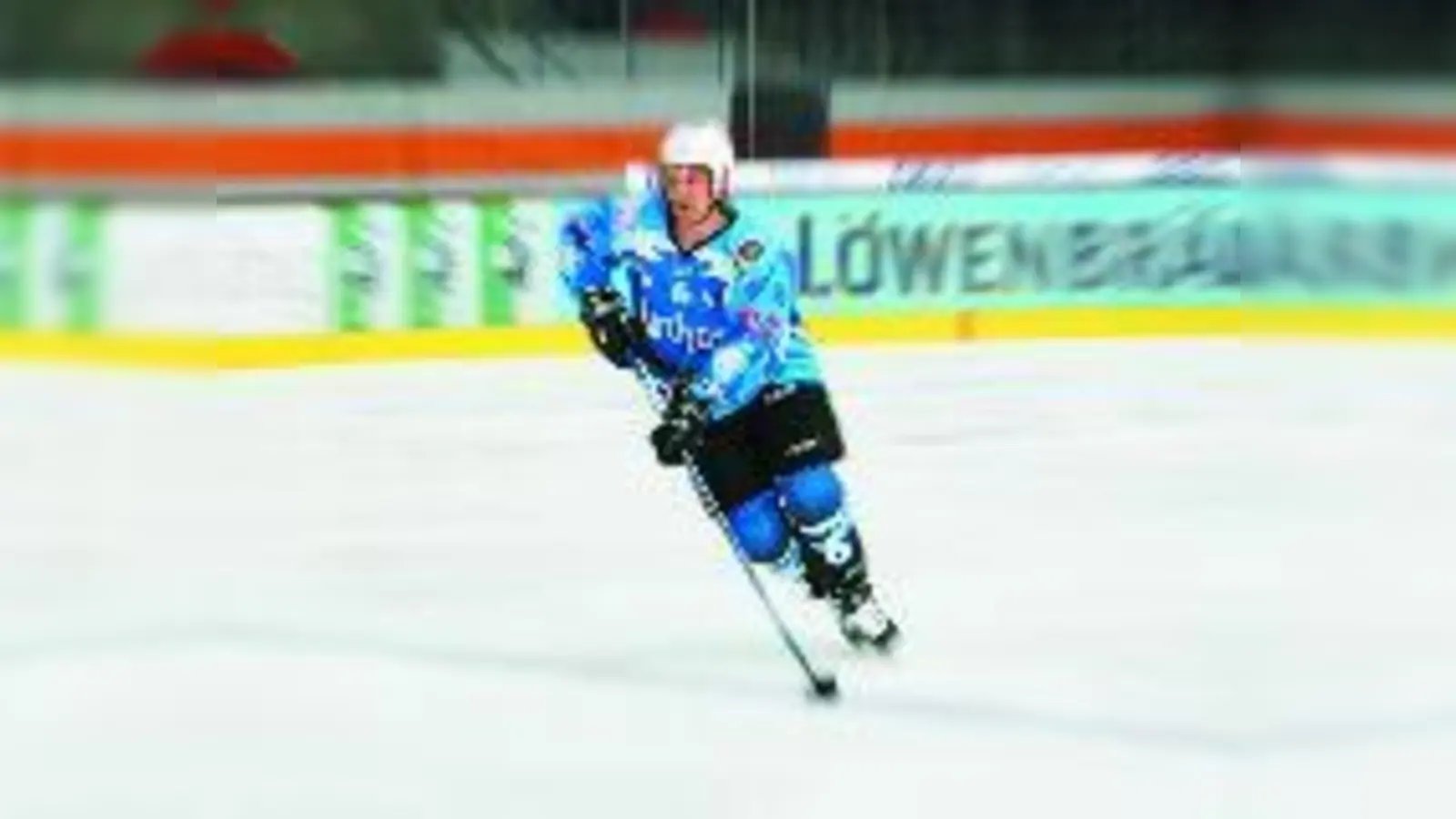 Der EHC hat Grund zur  (Foto: Zurzeit schubst er mit Vorliebe die Favoriten vom Thron.)