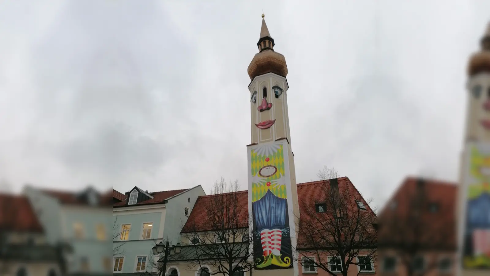 Im Erdinger Frauenkircherl findet eine Ausstellung zum Thema Demenz statt. (Archivbild: jhö)