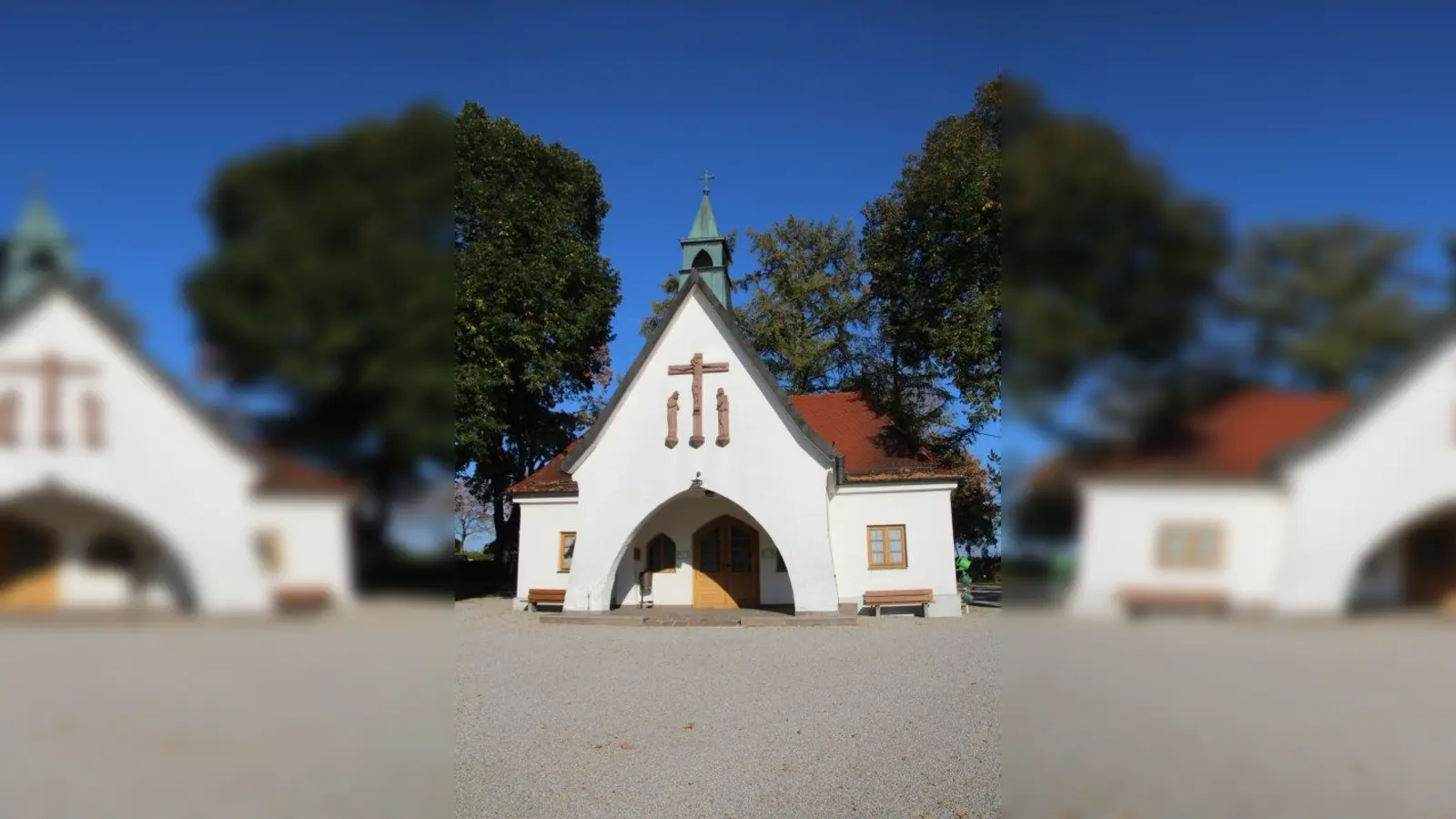 Nach dem Abschiednehmen von den Verstorbenen in der Leichenhalle folgt das Begräbnis und unmittelbar darauf der Leichenschmaus“. (Foto: mka)
