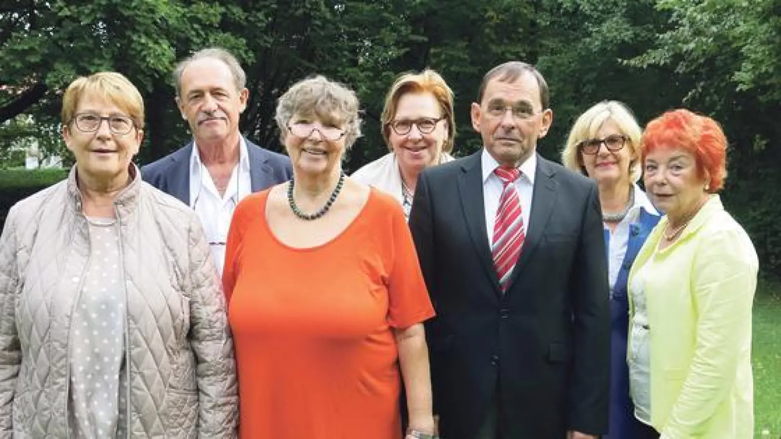 Der neue Unterföhringer Seniorenbeirat (v.l.): Eva Ebner, Artur Lutz, Edna Weidmann, Irmi Geßner, Wolfgang Schwaiger, Sylvia Heinzl und Rita Koller-Goertz.       (Foto: Gemeinde UFG/bue)