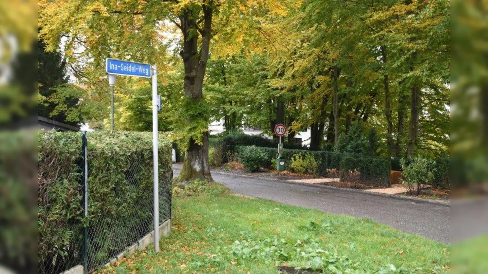 Der Ina-Seidel-Weg in Starnberg soll eine ergänzende Erklärung erhalten. (Foto: Hauck)
