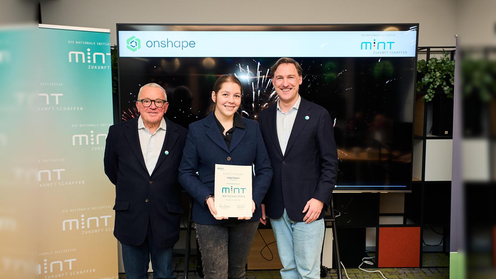 EmiLe-Montessorischule-ist-als-MINT-freundliche-Schule-ausgezeichnet