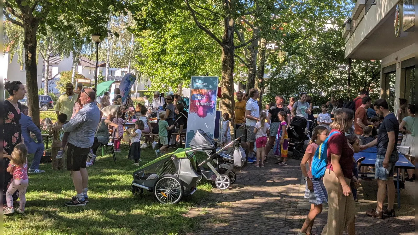 Über 300 Gäste kamen auf dem Klagenfurter Platz. (Foto: privat)