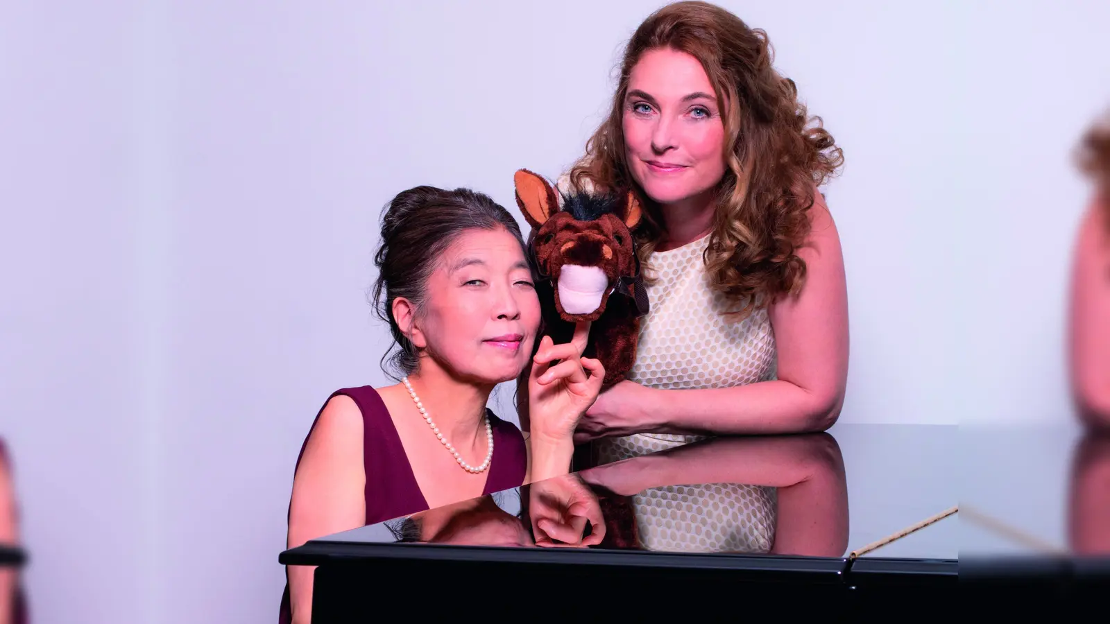 Klassische Lieder zum Muttertag können Kinder mit dem Liedduo „Dein Hörsalon” anstimmen. (F.: C. Gehrke-Trindade)