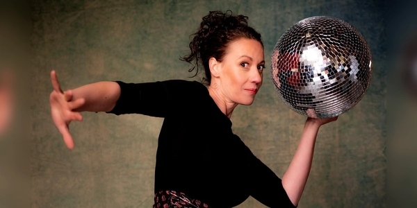 Alice Köfer: Kabarett im bosco. (Foto: Harald Hoffmann)