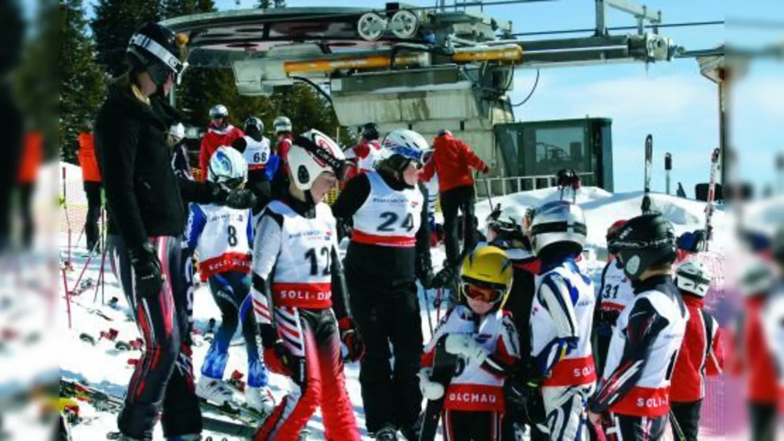 Mitglieder des TSV Eintracht Karlsfeld bei der 37. Karlsfelder Vereinsskimeisterschaft am Gampenkogel in Westendorf/Tirol. (Foto: pi)