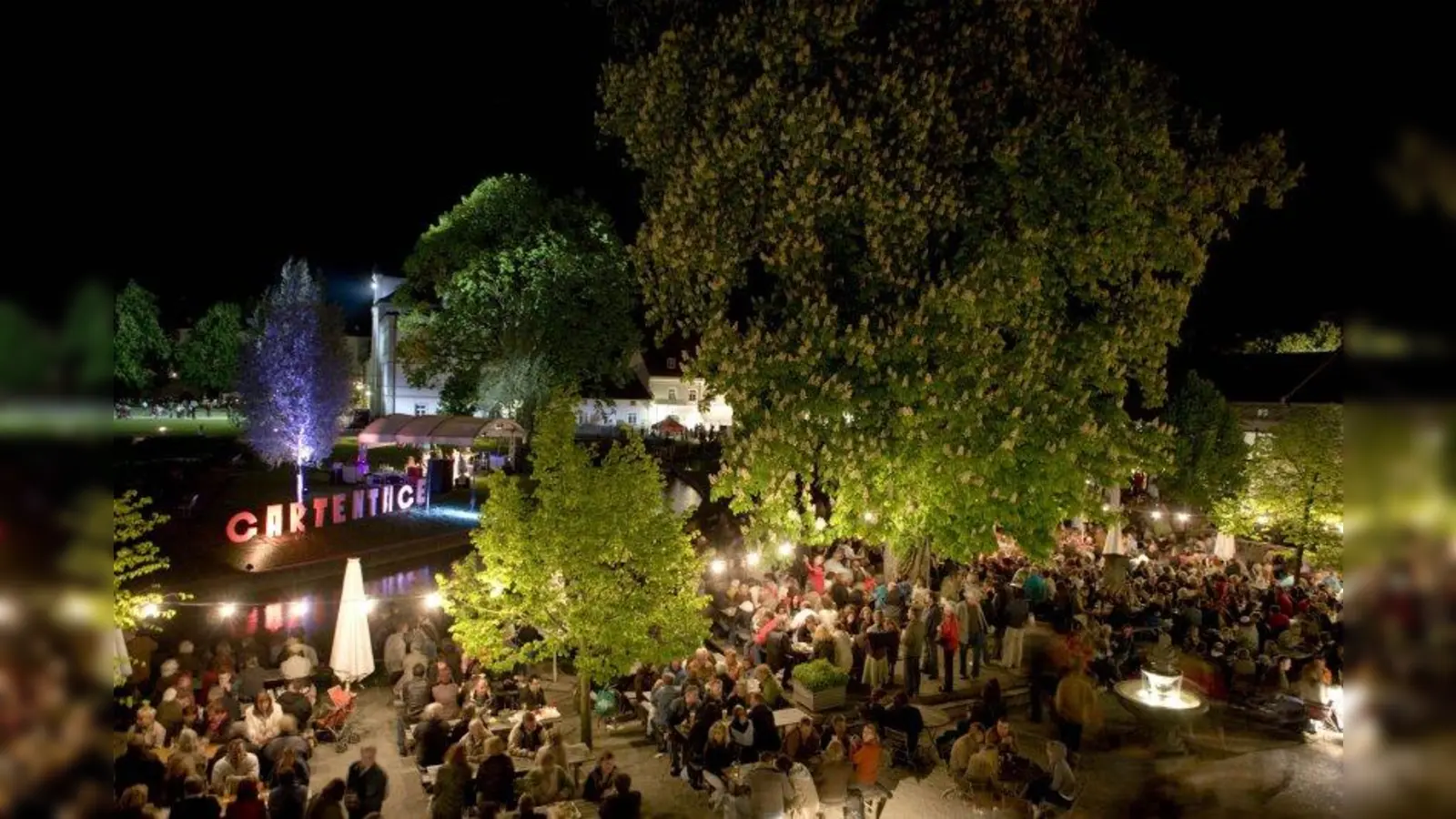 Die italienische Nacht ist das besondere Highlight der Fürstenfelder Gartentage. (Foto: Lohde)