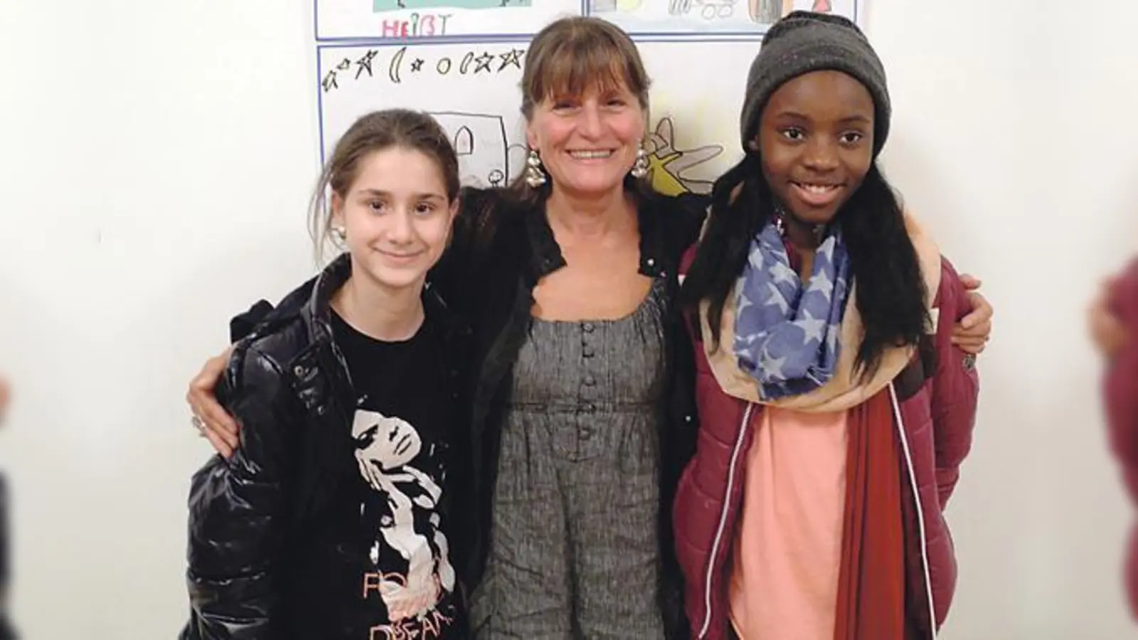 Linde Scheringer und »ihre« Mädels aus der Bayernkaserne.	                                                                                                                      (Foto: VA)