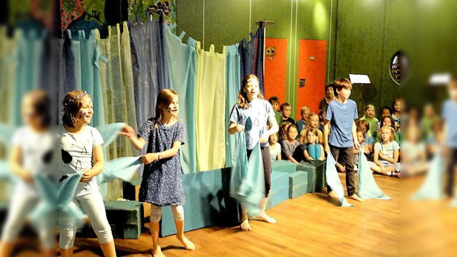 Das Thema Klimaschutz vermittelt das Musical ­»Pablo, der kleine Regentropfen«. 	 (Foto: VA)