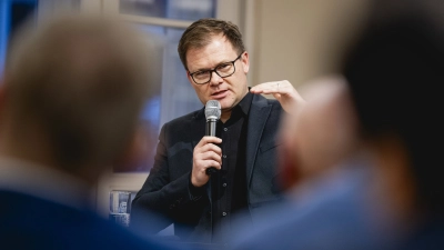 Staatsminister Carsten Schneider. (Foto: Jacob Schröter)