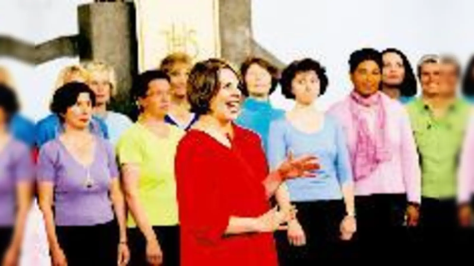 Der Gospelchor »Voices of Praise« zeigt in der Nazarethkirche sein Können. (Foto: VA)