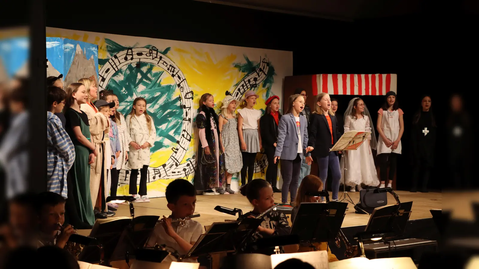 Die Kinder der Musikschule haben ein Theaterstück geschrieben und Lieder komponiert. Aufgeführt wird das Werk am 21. Juni. (Foto: Musikschule)