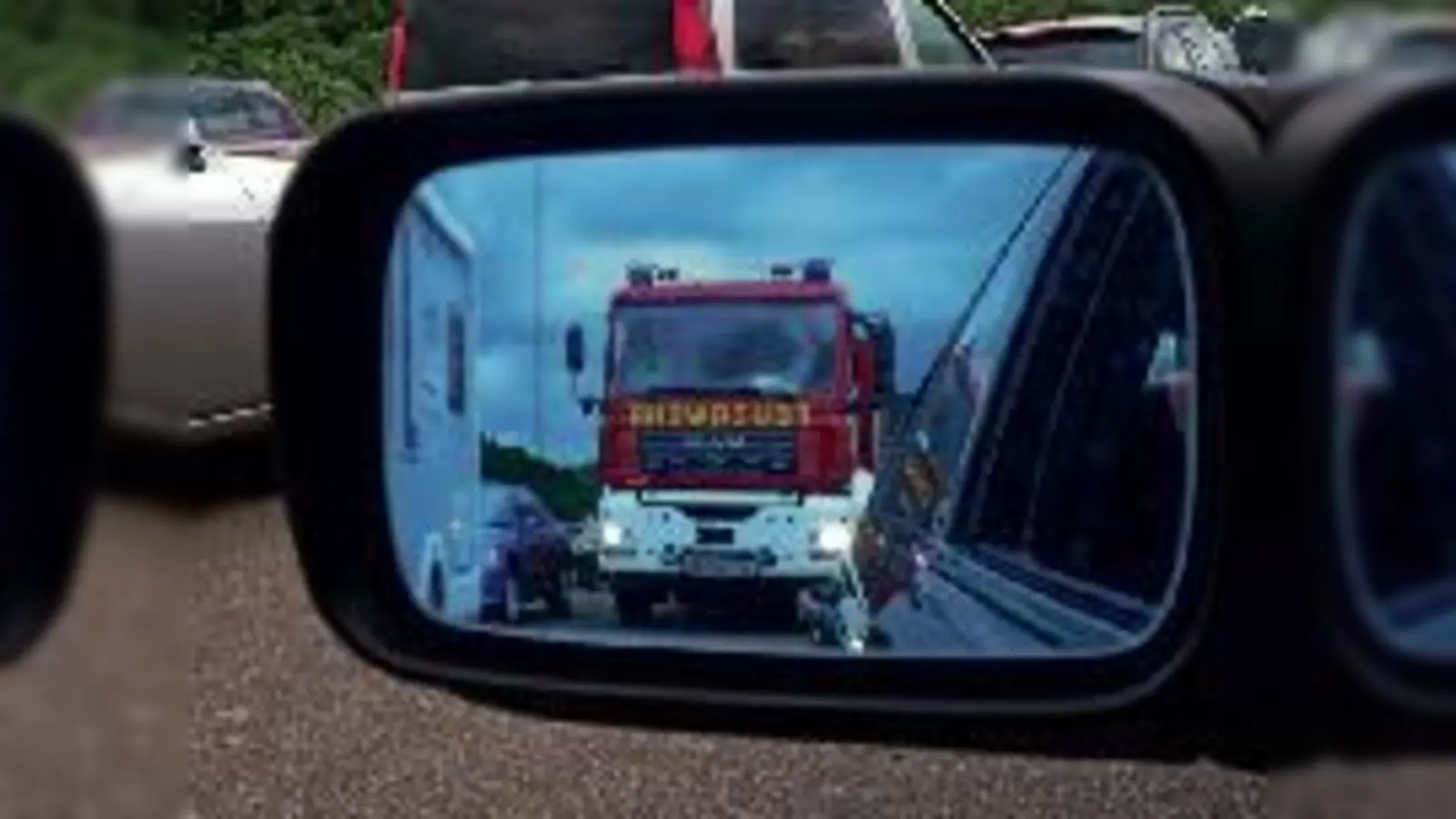 Die Hilfe naht: Im vergangenen Jahr passierten in der Stadt 48.748  (Unfälle.Foto: Archiv)