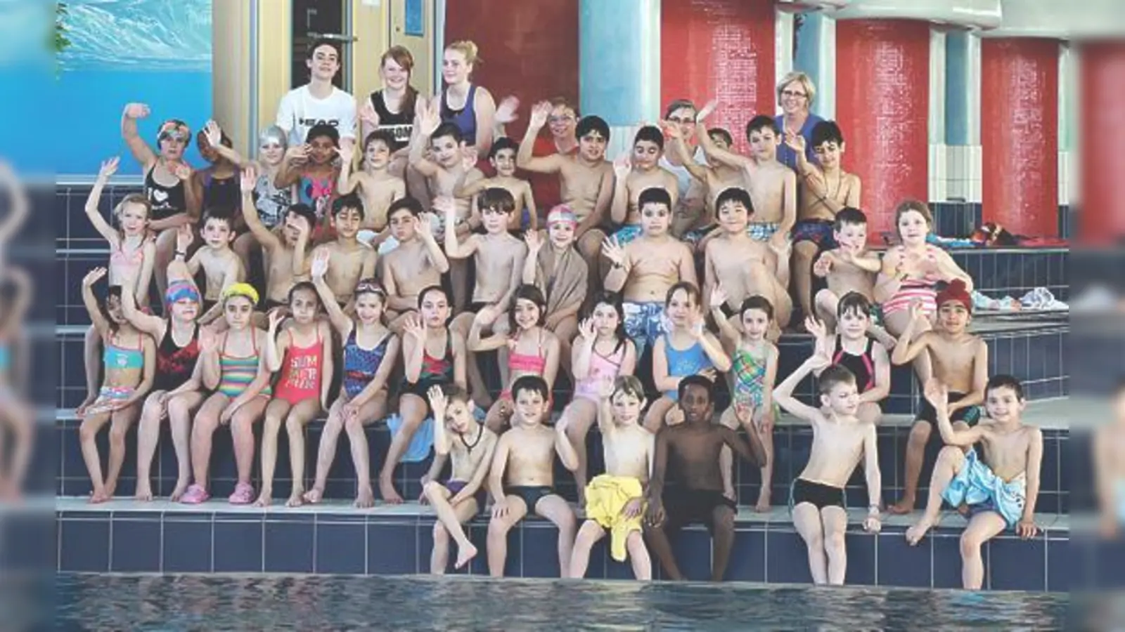 Angst vor dem Wasser? Keine Spur! Die kleinen Teilnehmer bewegten sich bald sicher wie die Fischlein im Unterschleißheimer Bad.	 (Foto: VA)