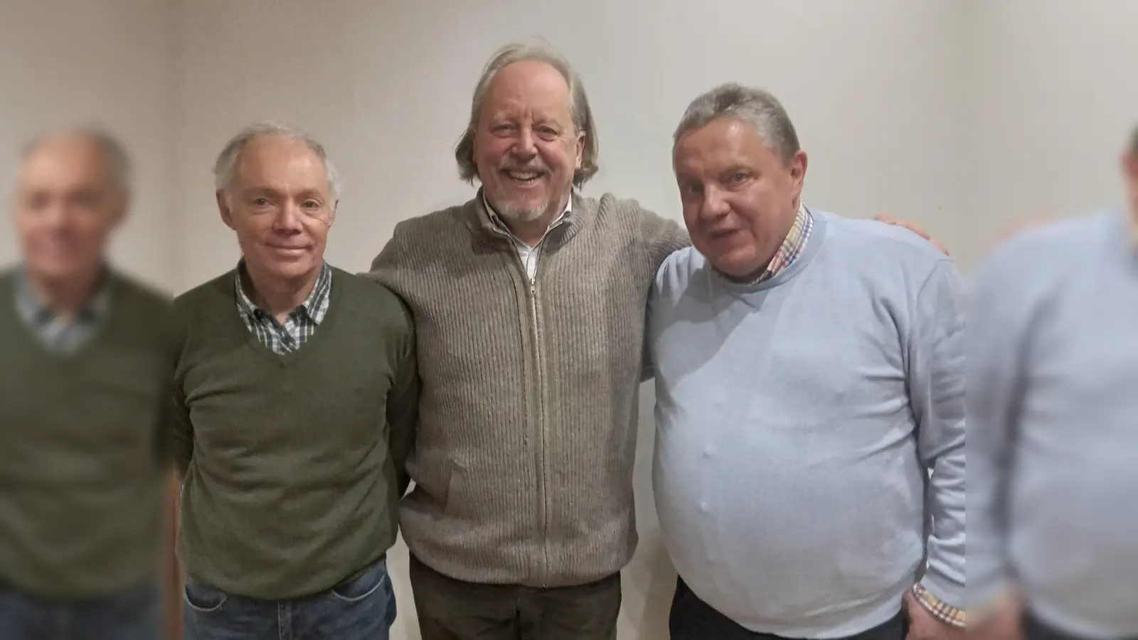 Der neue Vorstand des Sängerkreis Ottobrunn hat viel vor (v.l.) Karl Oberprantacher (Schriftführer), Christophe Deraed (1. Vorstand) und Peter Eiskirch (2. Vorstand). (Foto: Sängerkeis)