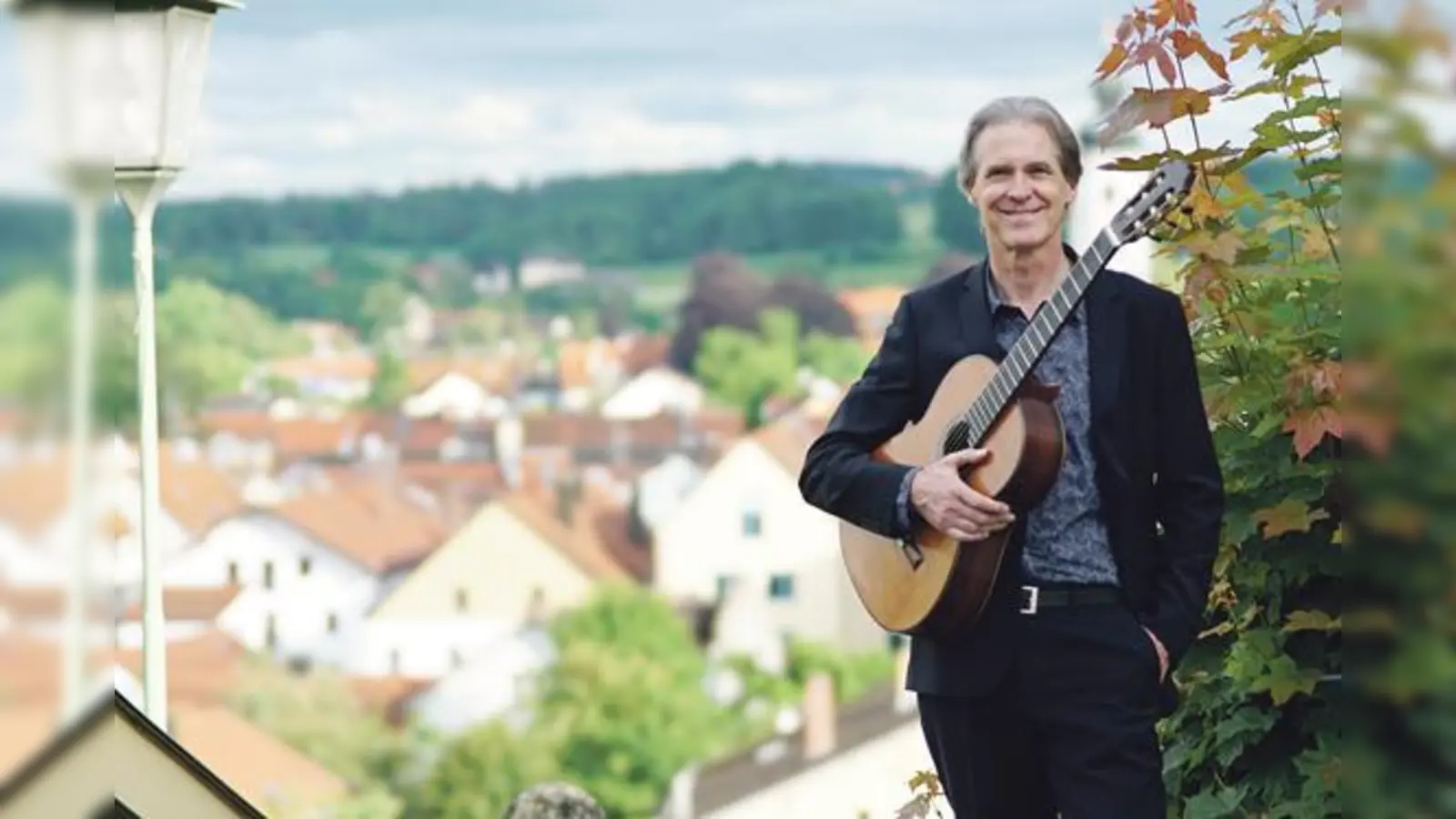 Peter Hackel sucht im Kreis Erding fünf der schönsten Kirchen auf, um dort vor Publikum zu musizieren.	 (Foto: VA)