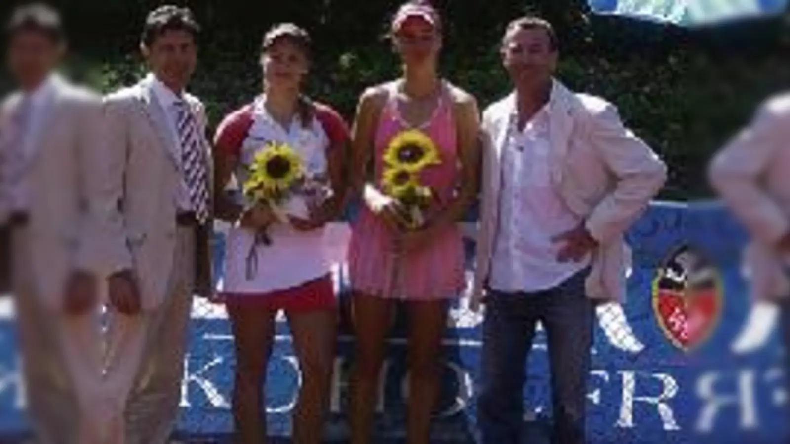 (v.l.): Helmut Schmidbauer, Nikola Vajdova, Evelyn Mayr, Vladimir Werner.	  (Foto: VA)