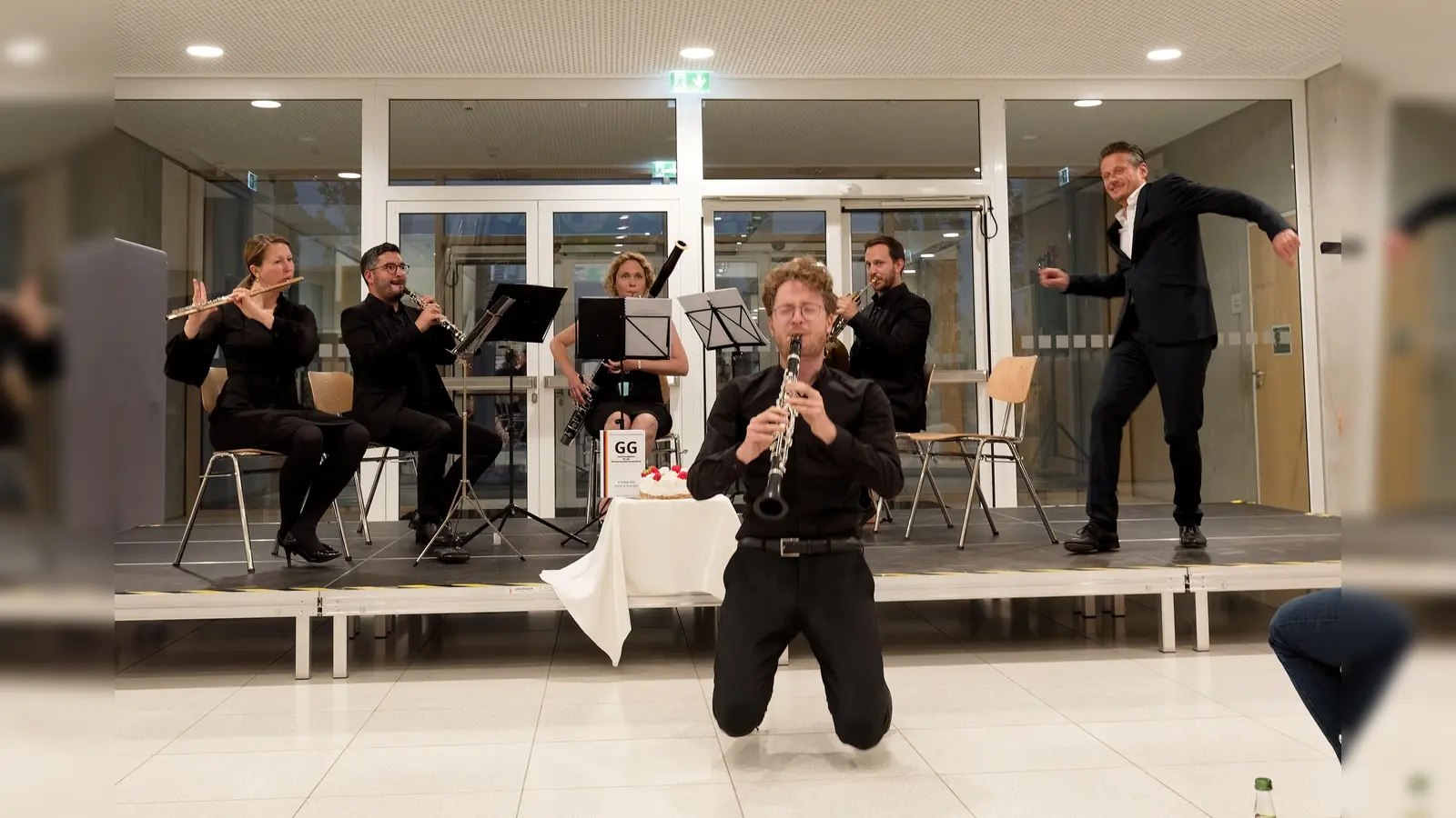 Mit ihrem engagierten Auftritt rissen OPUS 45 und Roman Knižka bereits 2024 das Publikum in Poing von den Stühlen. (Foto: Lorenz Hansen)