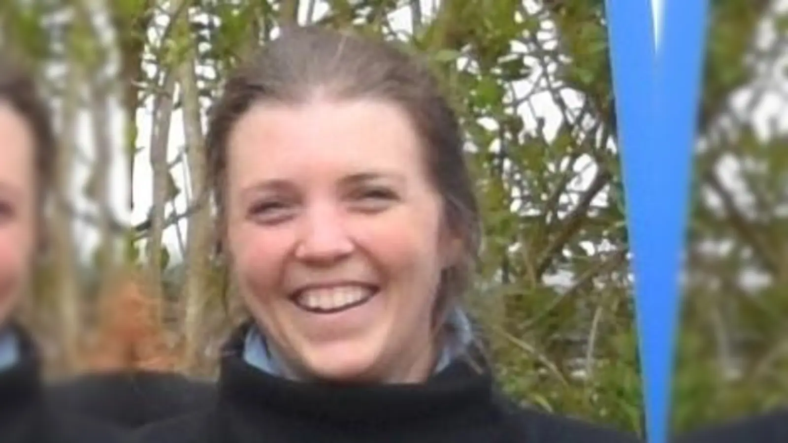 Katrin Ziewers, Klimaschutzmanagerin des Landkreises Fürstenfeldbruck gärtnert nur torffrei. (Foto: LRA FFB)