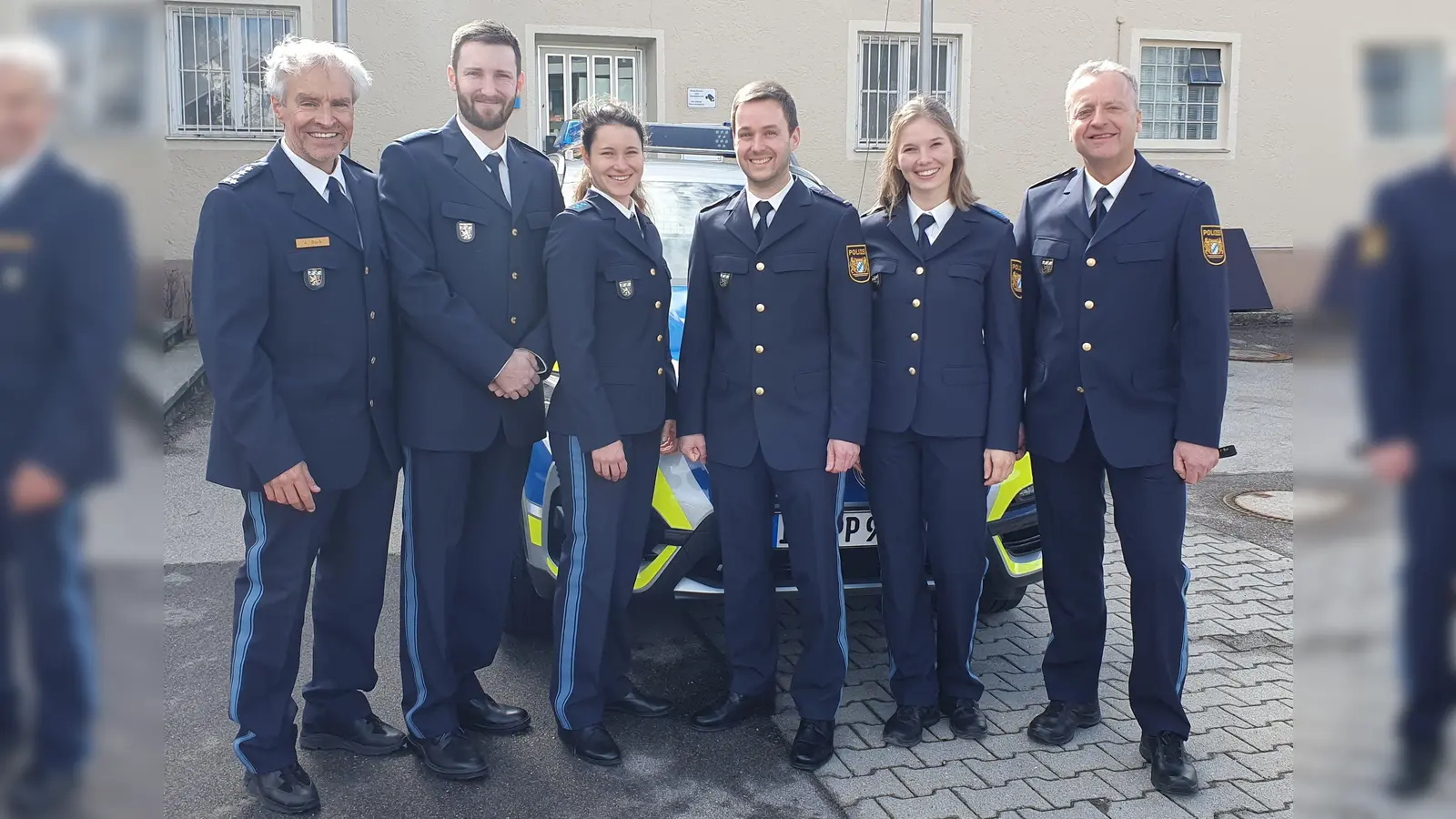 Weil Gilching nun auch zur Polizeiinspektion Gauting gehört gab es personnelle Verstärkung. V.l.: Inspektionsleiter Andreas Ruch und seinen Kolleginnen und Kollegen Benedikt Burger, Lisa Halden, Jakub Noparlik, Emily Spiegel und Christian Krautwurst. (Foto: PI Gauting)