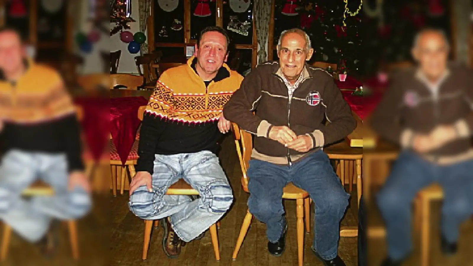 Thomas Viering (links) hat den »Eschengarten« von Silvester Mehr als neuer Pächter übernommen.	 (F.: VA)