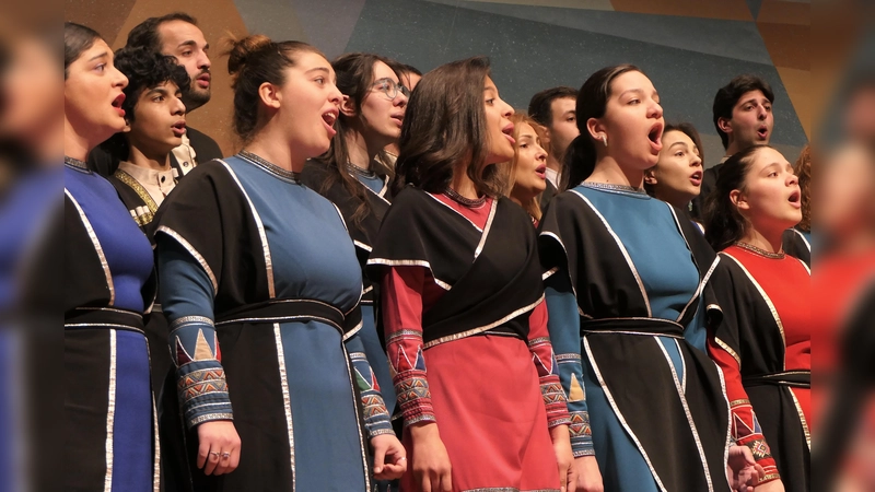 Der Jugendchor Tutarchela kommt im Rahmen des Themenschwerpunkts „Georgien” ins bosco. (Foto: MODfestivals e.V., Marktoberdorf, B. M. Keller)