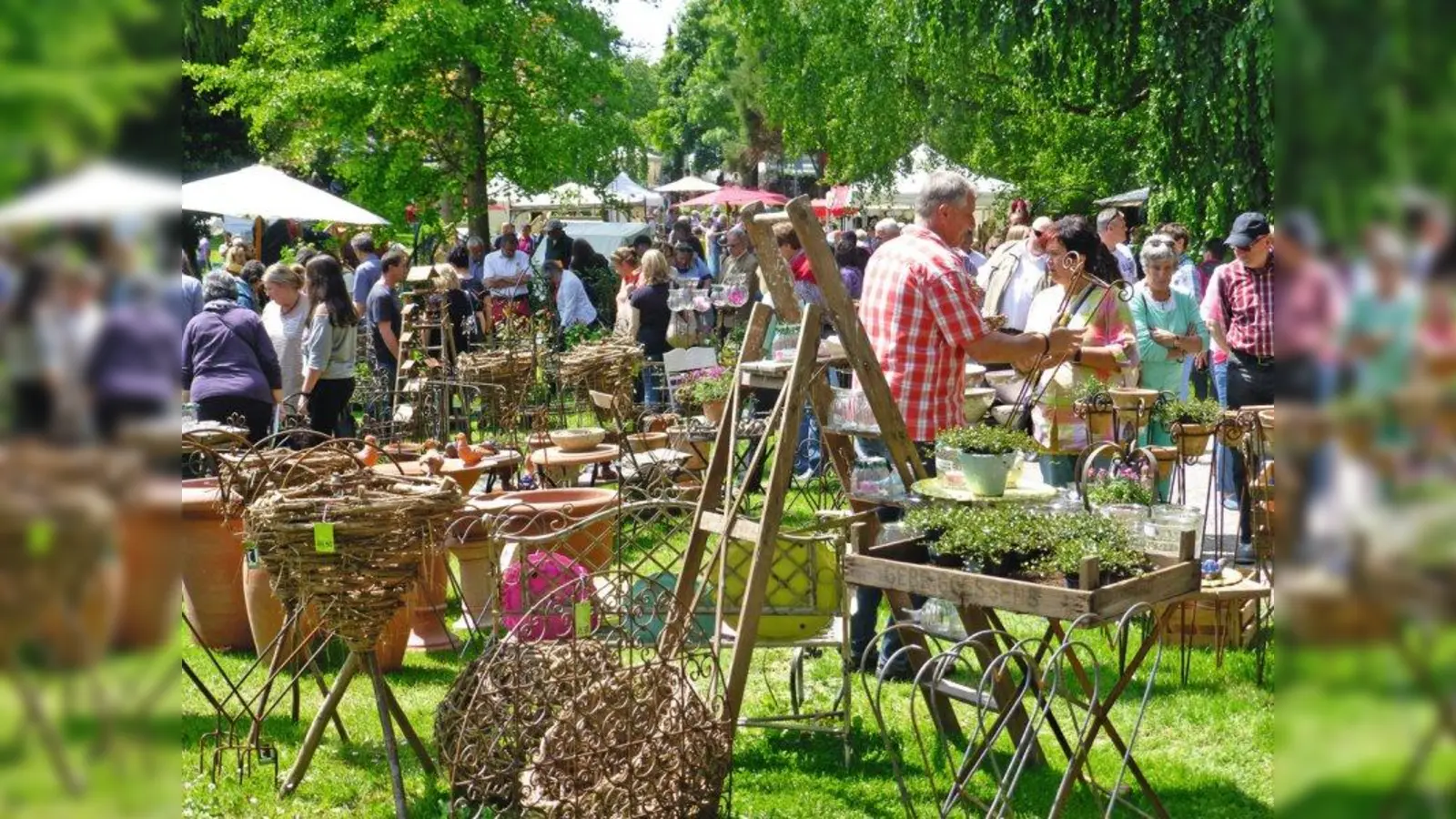 Auf der Gartenmesse im Schloss Waal kann man Schätze für den Garten entdecken und bei einem einmaligen Rahmenprogramm die Seele baumeln lassen. (Foto: Gartenlust)