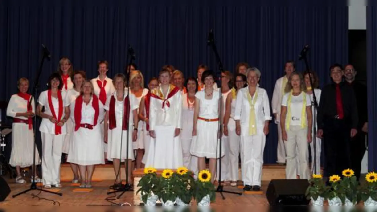 Die »Gospel Voices Oberschleißheim« singen am 4. Dezember im Kultur-Café am Huppwald. 	 (Foto: VA)
