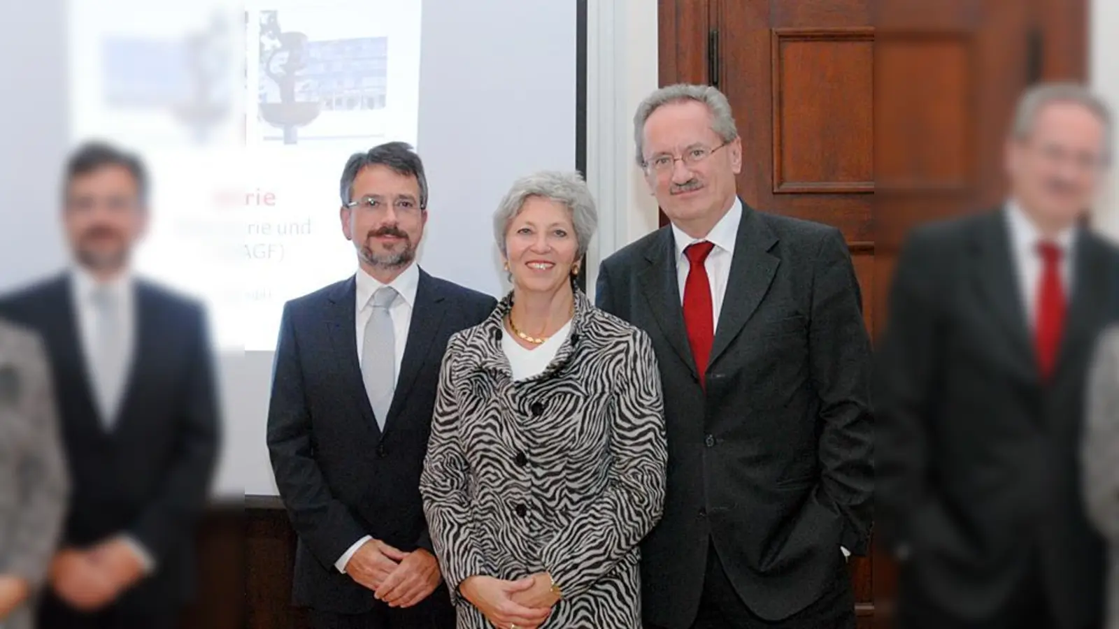 Dr. Wilfried Wüst, Dr. Elizabeth Harrison sowie Oberbürgermeister Christian Ude.  (Foto: Privat)
