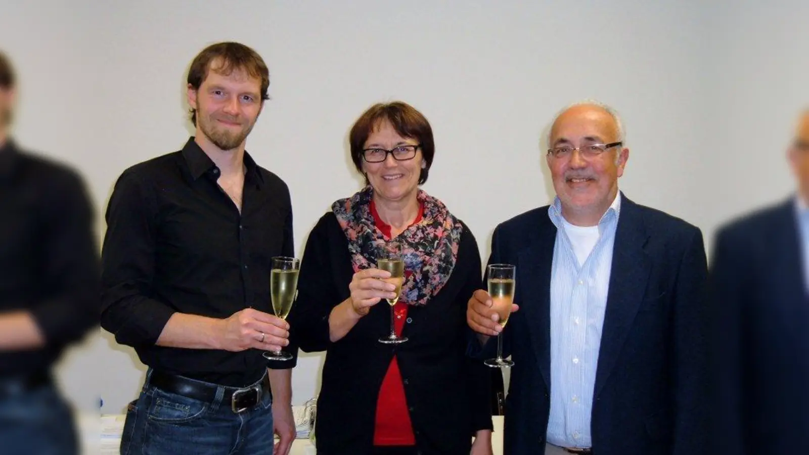 Stellvertreter Dr. Florian Huber (CSU) und Maria Hemmerlein (Bündnis 90/Die Grünen) unterstützen den BA-Vorsitzenden Günter Keller (SPD). (Foto: AH)