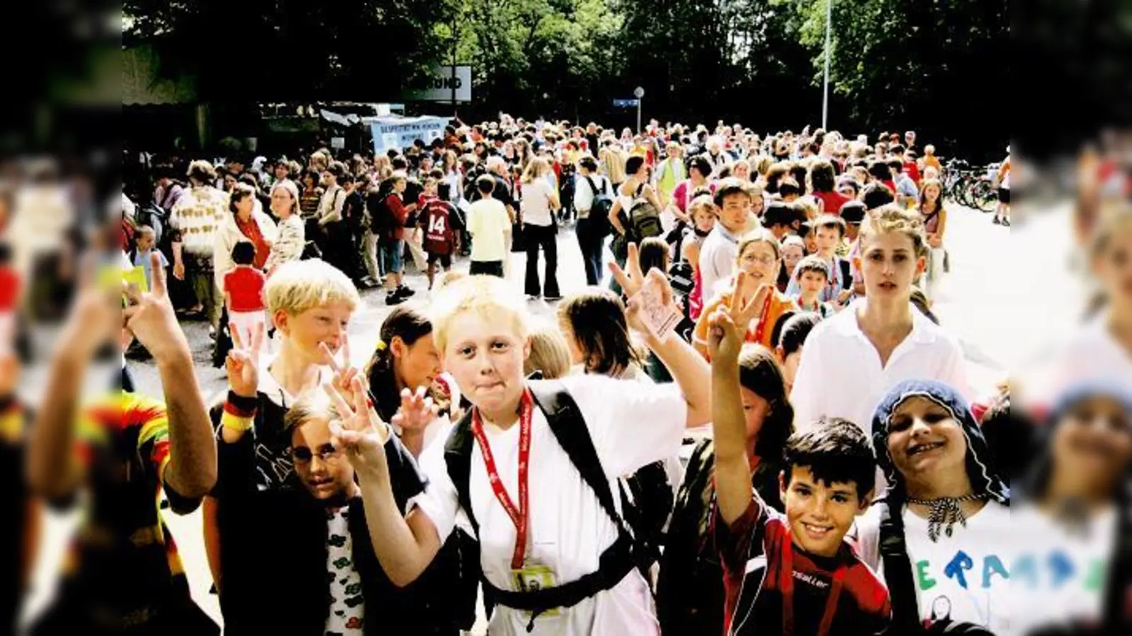 Lange Schlangen aufgeregter und fröhlicher Kinder bilden sich erfahrungsgemäß vor dem Eingang zu »Mini-München«, das heuer am 3. August öffnet und bis zum 21. August dauert.	  (Foto: Kultur- und Spielraum)