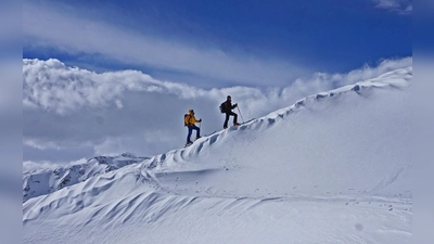 Am letzten März-Wochenende führen Tobias Ametsbichler und Walter Zieglmeier auf die Wildspitze (3.770m). (Foto: VA)