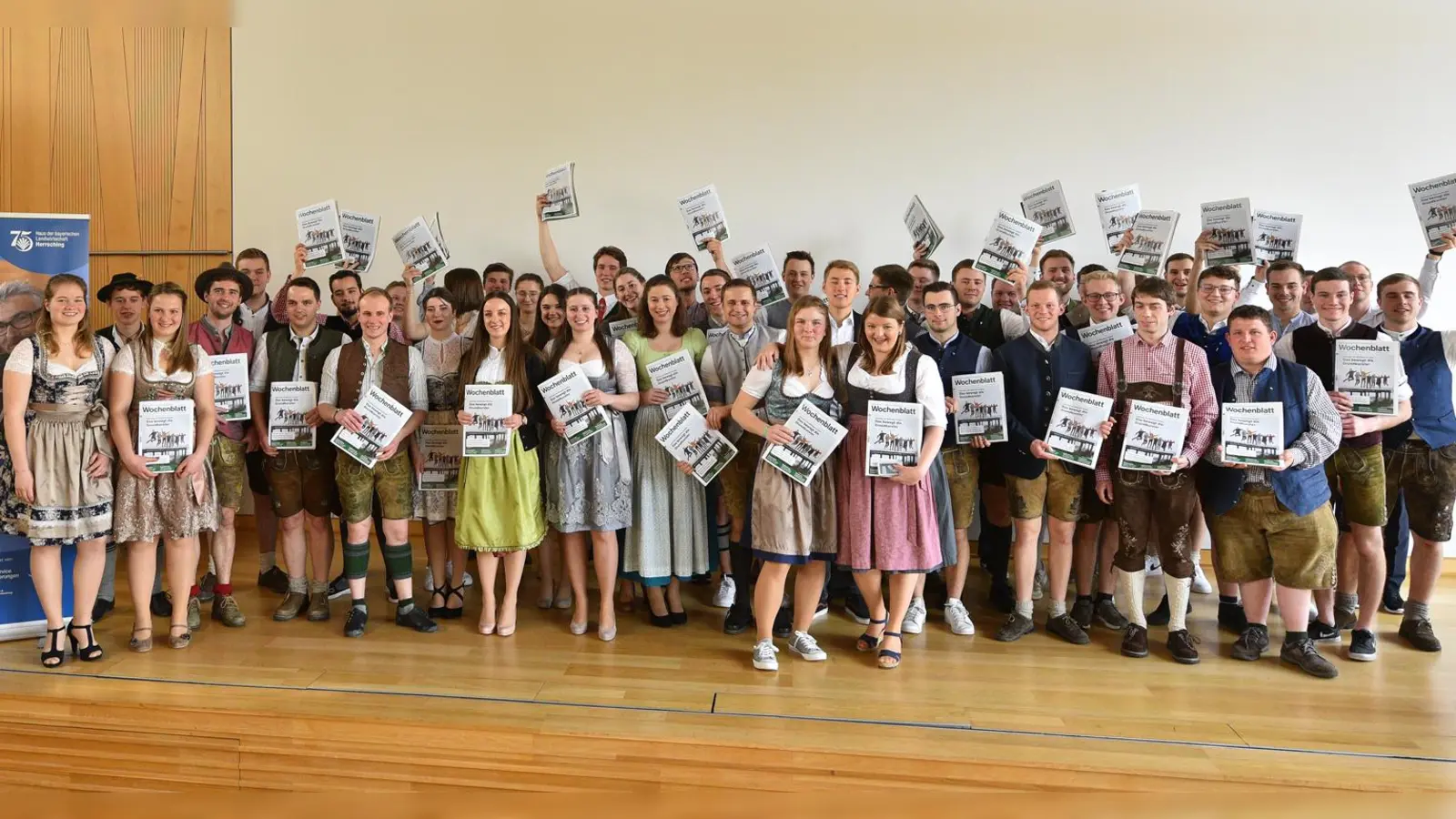 Die Teilnehmer des Herrschinger Grundkurses feierten ihren Abschluss im Haus der bayerischen Landwirtschaft. (Foto: Haus der bayerischen Landwirtschaft)