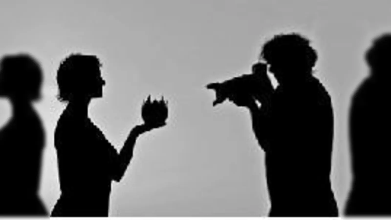 Im Meilerhaus gibt es Gerahmtes und Gebranntes zu sehen. 	 (Foto: VA)