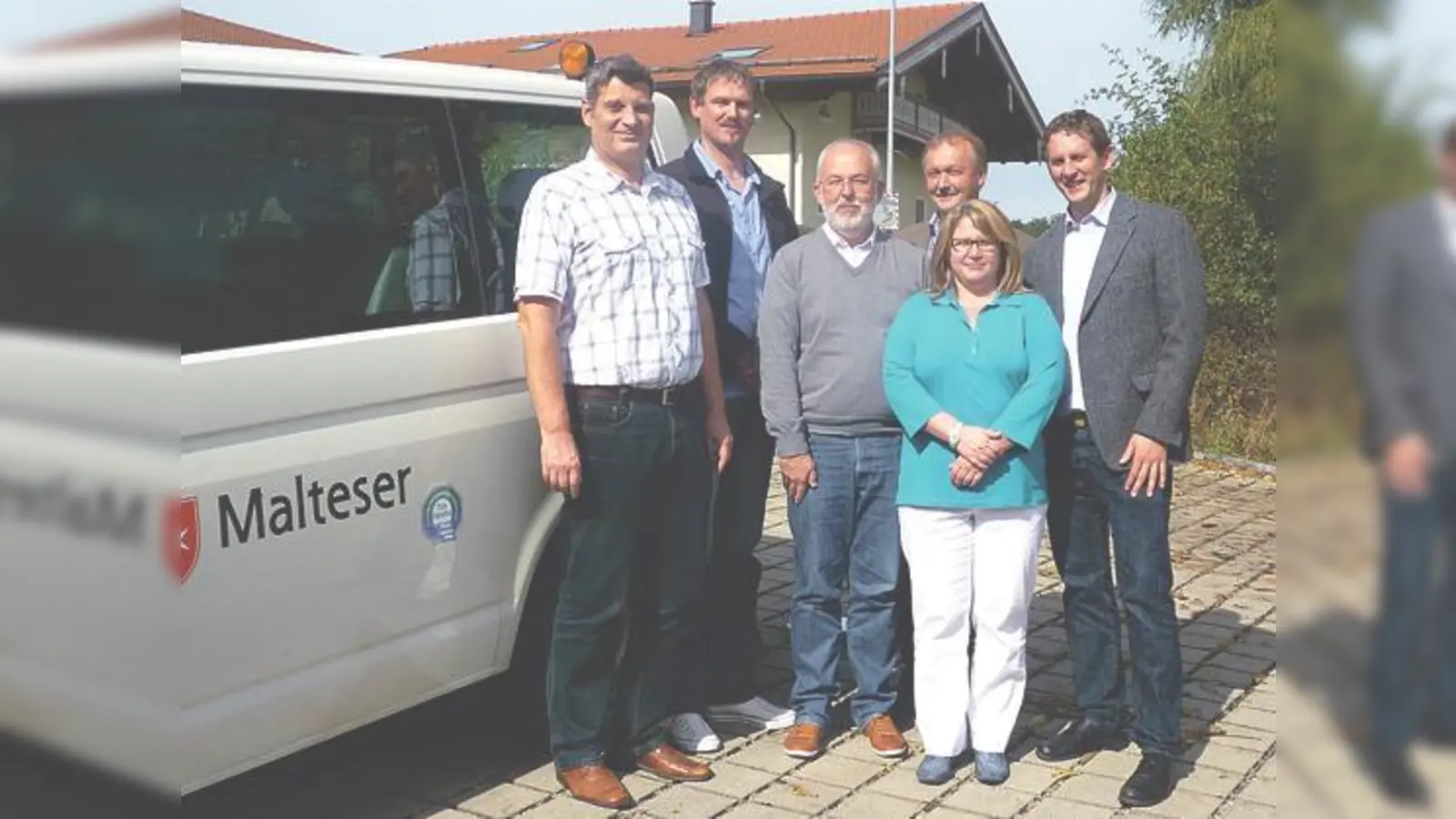 Florian Pohl (re.) wird bei seinen neuen Aufgaben von seinem Team unterstützt.	 (Foto: Malteser)